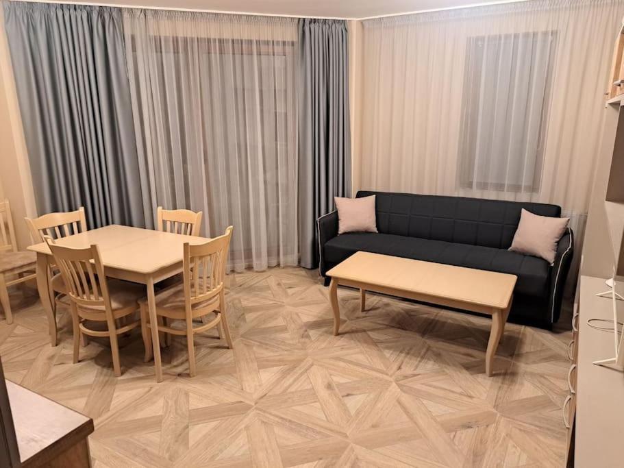 Markapart 3 - Apartment In Downtown Ruse Exterior photo